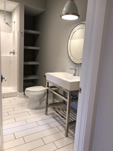 Main Bath