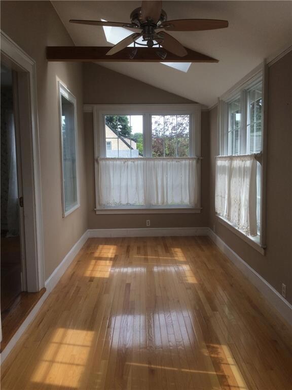 160 Gibbs Ave, Newport, RI 02840 - photo 3