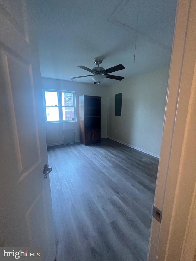 9312 Woodlea Ct, Manassas, VA 20110 - photo 4