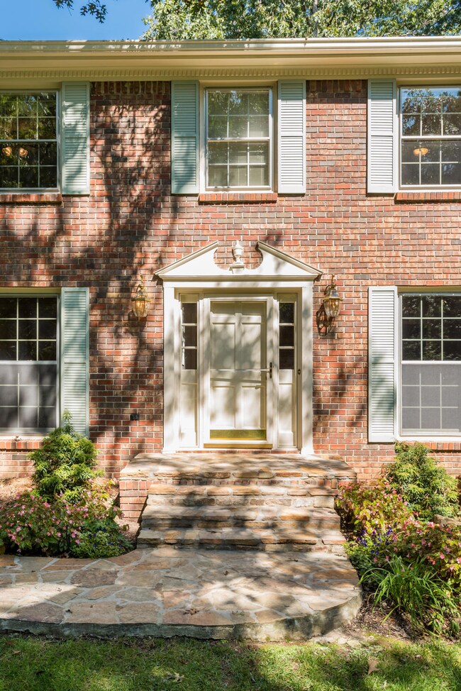 916_Arden_Way_04