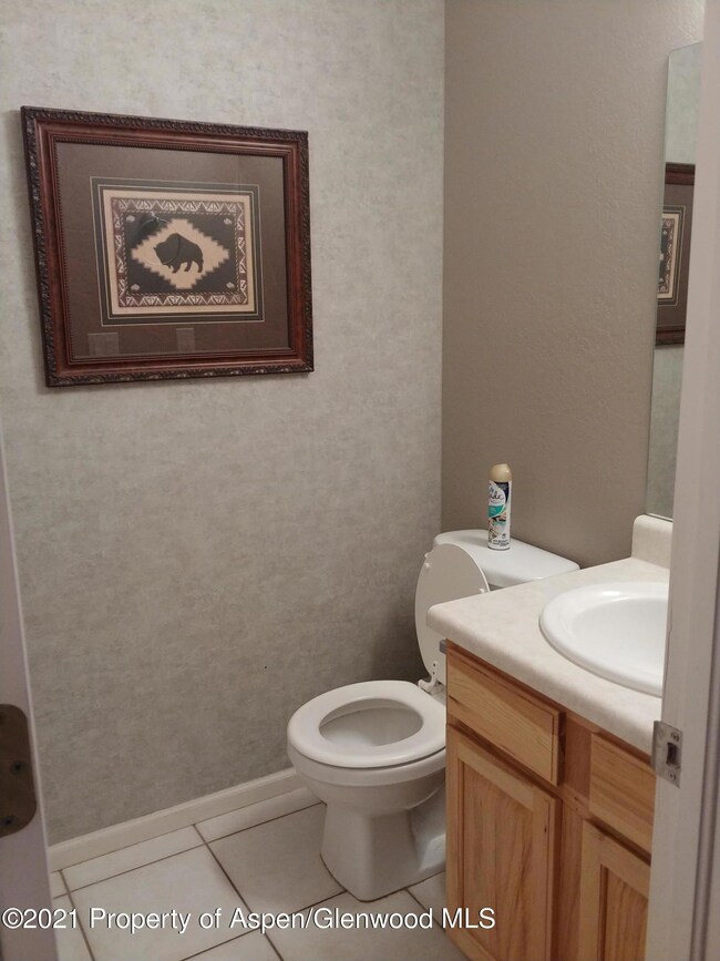 Powder Bath downstairs