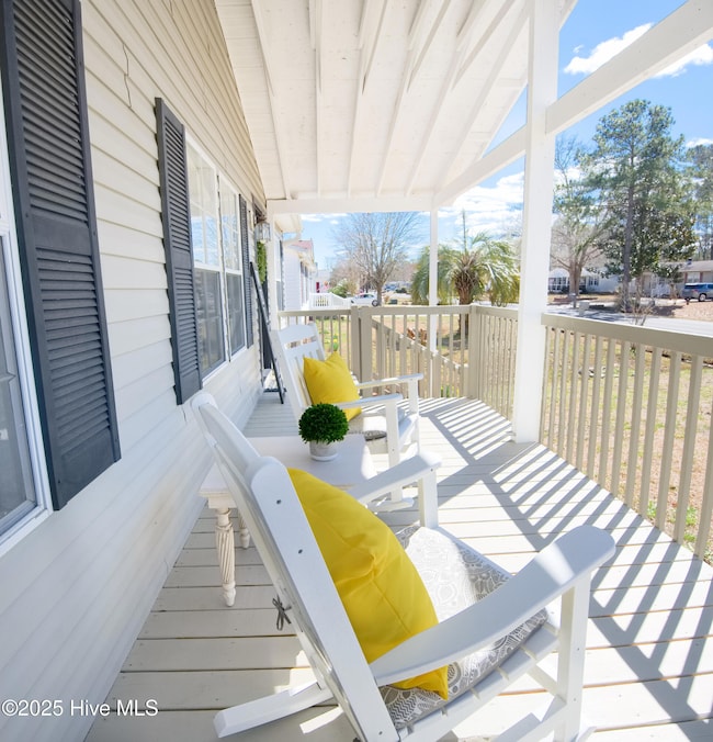 1084 Captains Court-8