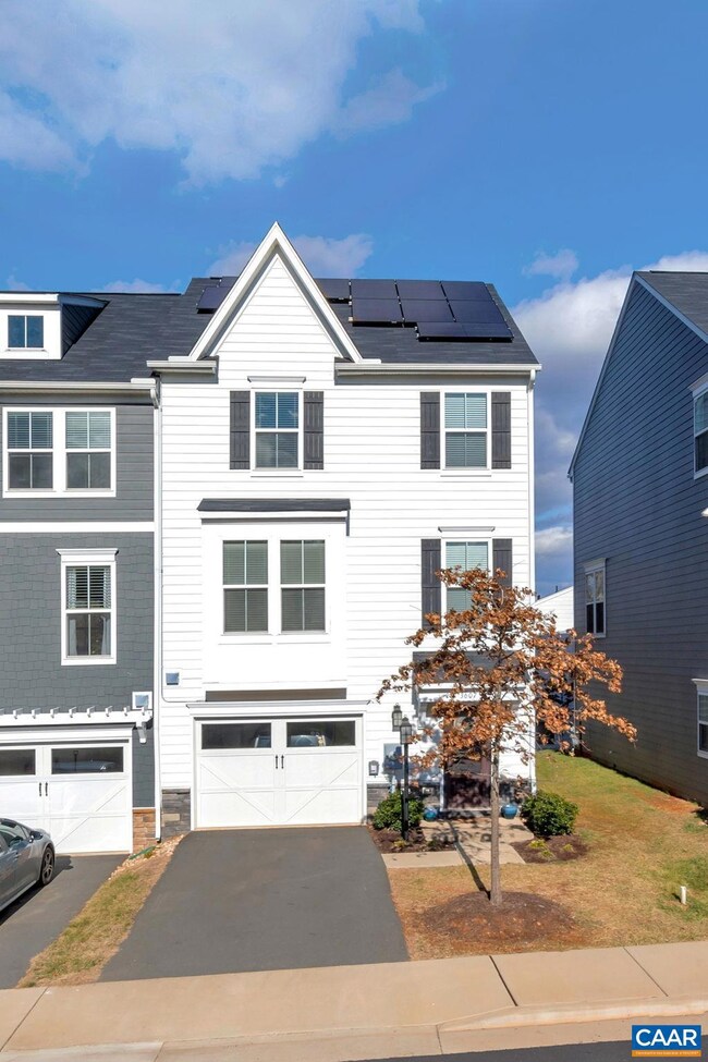 3607 Moffat St, Scottsville, VA 22902 - photo 2