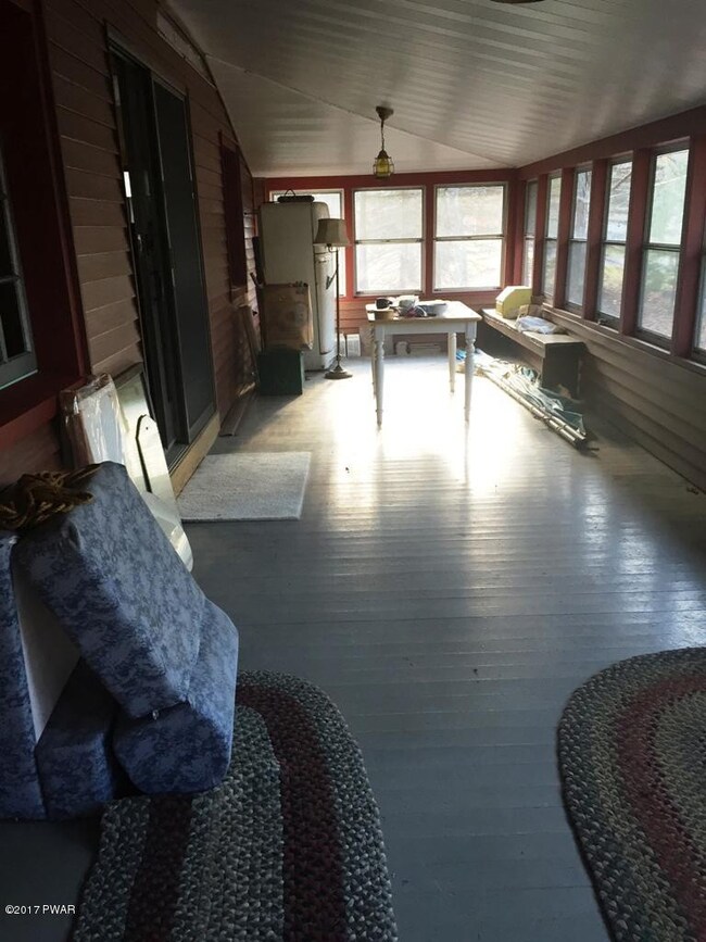 219 Dorys Rd, Dingmans Ferry, PA 18328 - photo 5