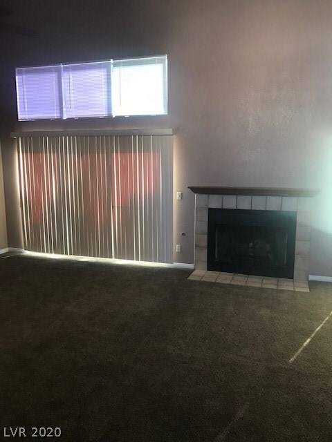 9725 Biscayne Ln, Las Vegas, NV 89117 - photo 7