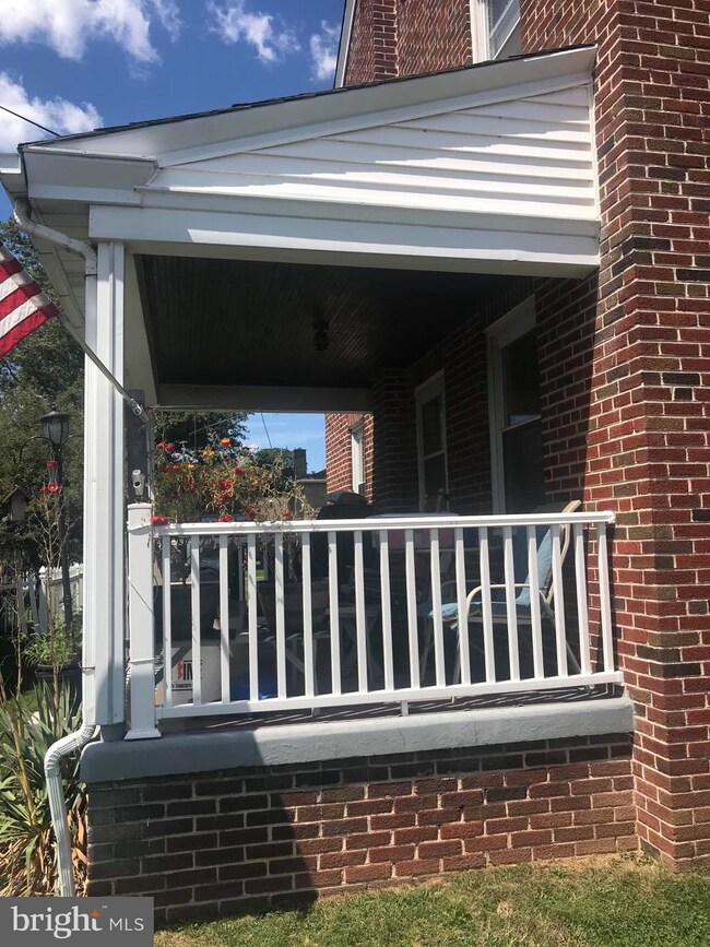 101 E Howard St unit 1, Pottstown, PA 19464 - photo 3