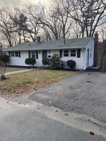 42 Iowa St, Worcester, MA 01602 - photo 2