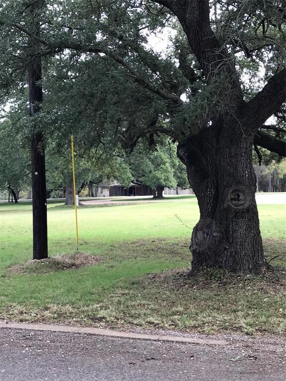 41030 Flagstone Cir, Whitney, TX 76692 - photo 5