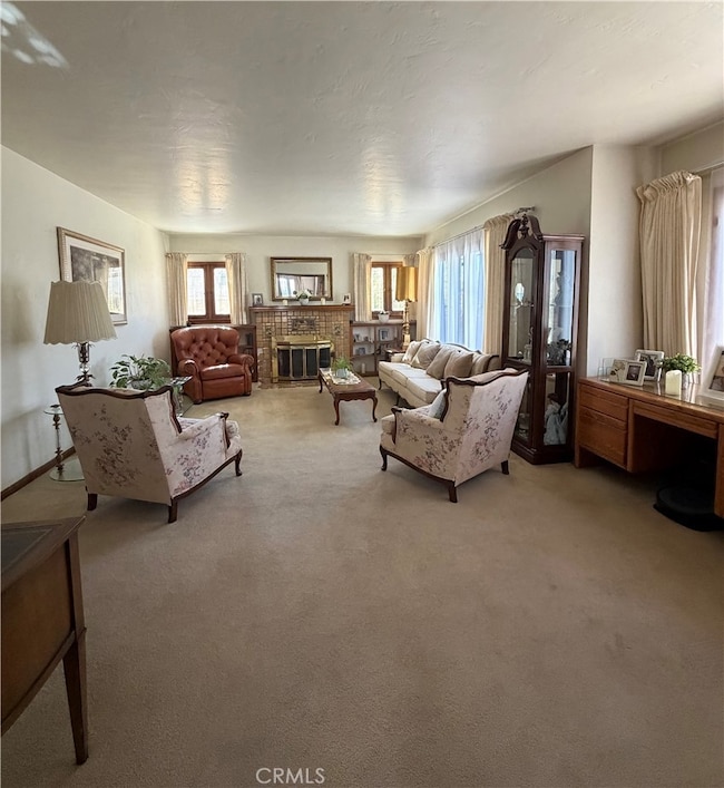 2070 El Sereno Ave, Pasadena, CA 91103 - photo 2