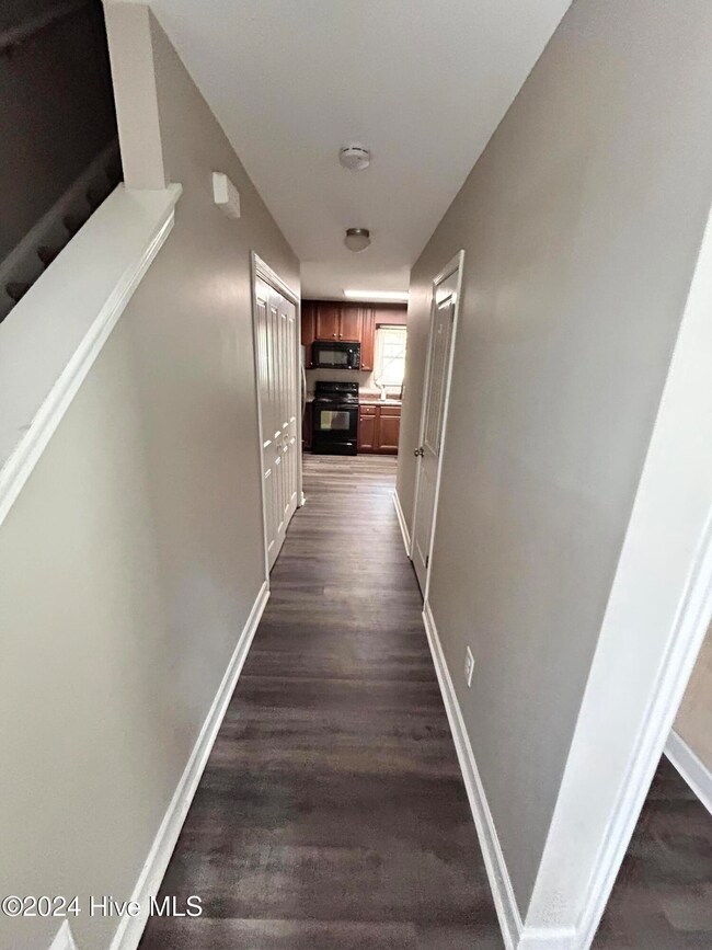 106 Blueberry Fields Rd, Maple Hill, NC 28454 - photo 6