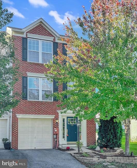 1321 Mare St, Ranson, WV 25438 - photo 4