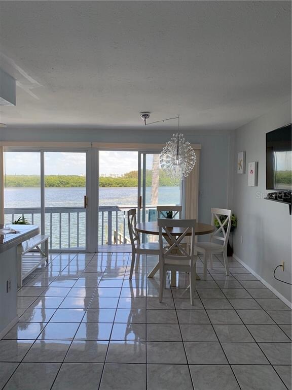 9185 Midnight Pass Rd, Sarasota, FL 34242 - photo 4