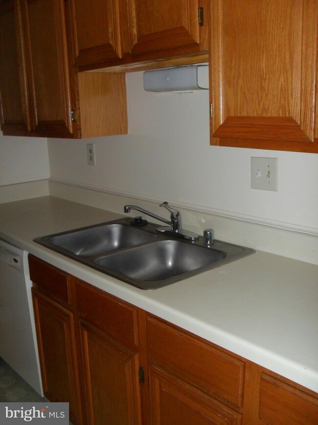 3679 Masthead Trail, Triangle, VA 22172 - photo 4