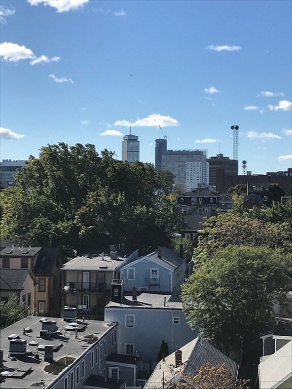 Point 262 unit 704, Cambridge, MA 02141 - photo 6