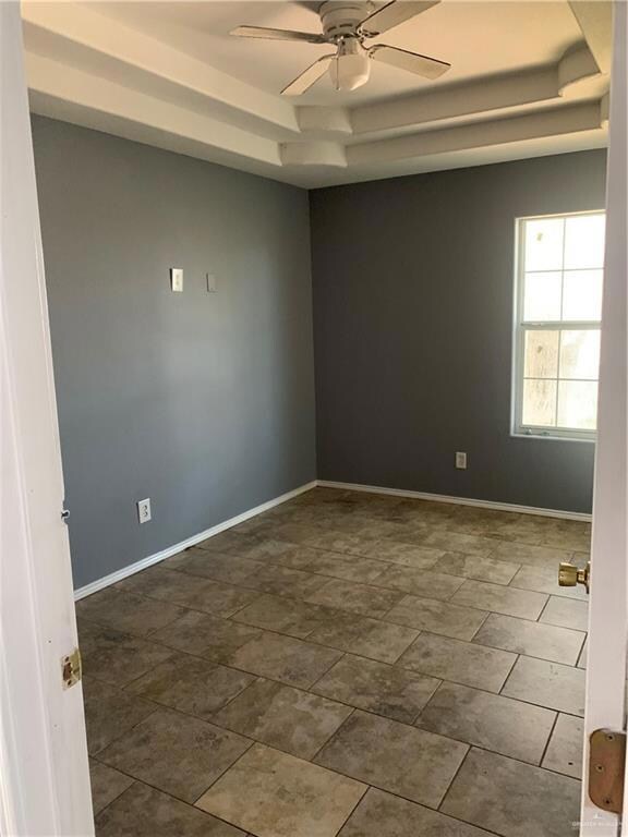 408 Canal St, Donna, TX 78537 - photo 4