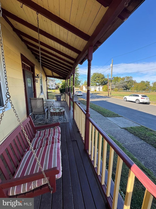 310 Front St, Beverly, NJ 08010 - photo 4