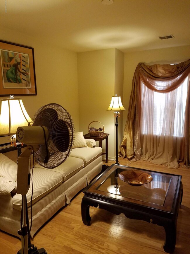 122 Fox Hollow Dr, Drums, PA 18222 - photo 5