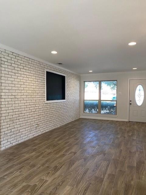 401 Meadow Dr, Gainesville, TX 76240 - photo 6