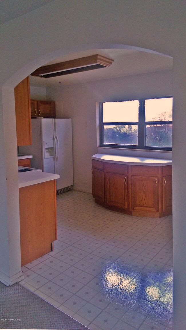 10584 Dove Ln, Jacksonville, FL 32218 - photo 6