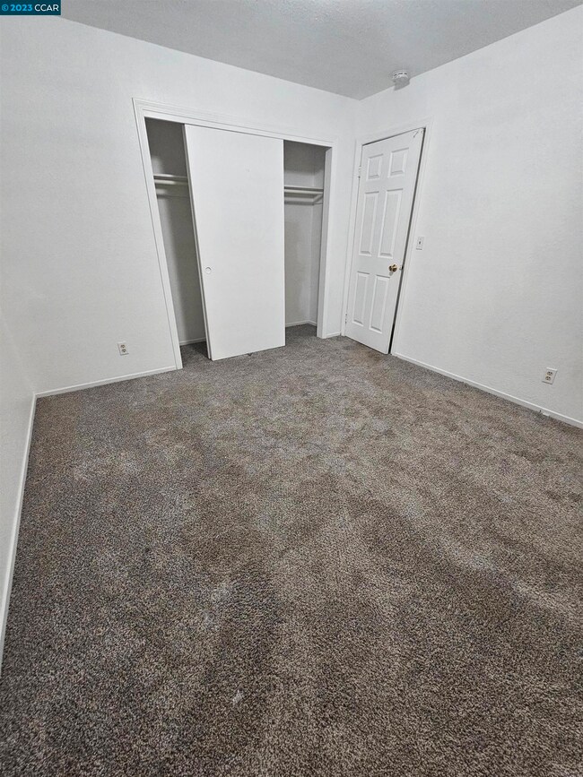 644 Chicago Ave, Stockton, CA 95206 - photo 7