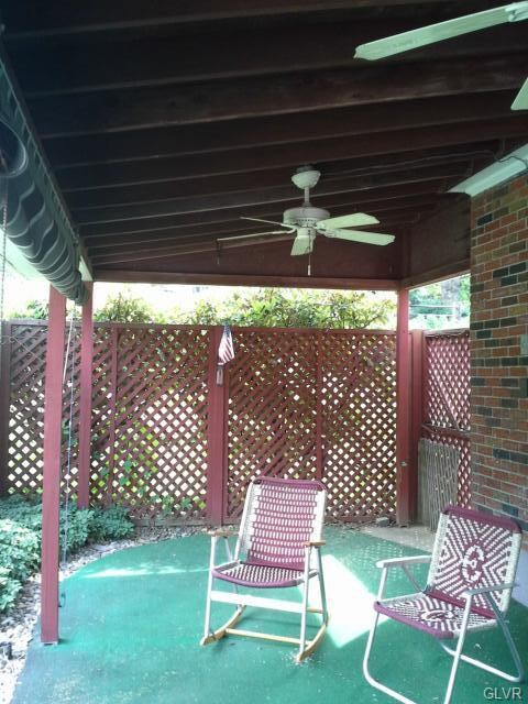 648 Glenwood St, Emmaus, PA 18049 - photo 7