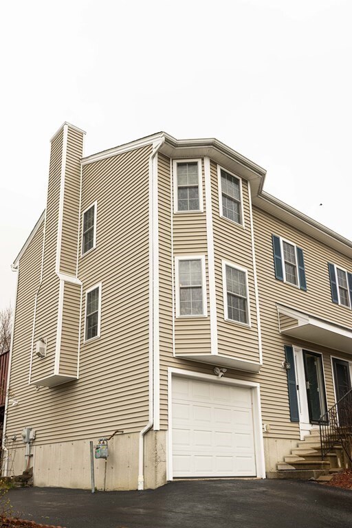 35 Sophia Dr, Worcester, MA 01607 - photo 2