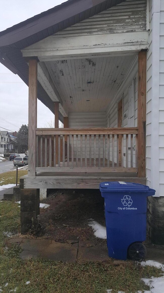 Side view of porch