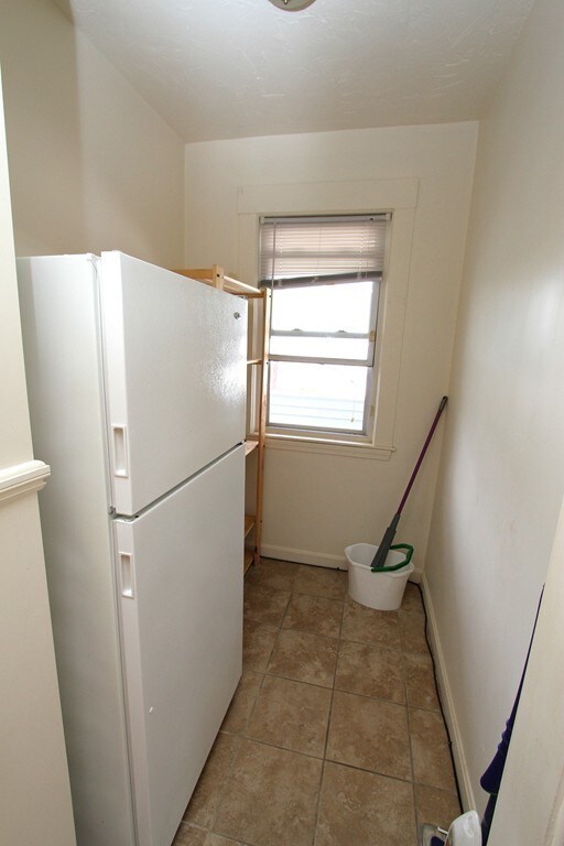 106 Sumner St, Quincy, MA 02169 - photo 4