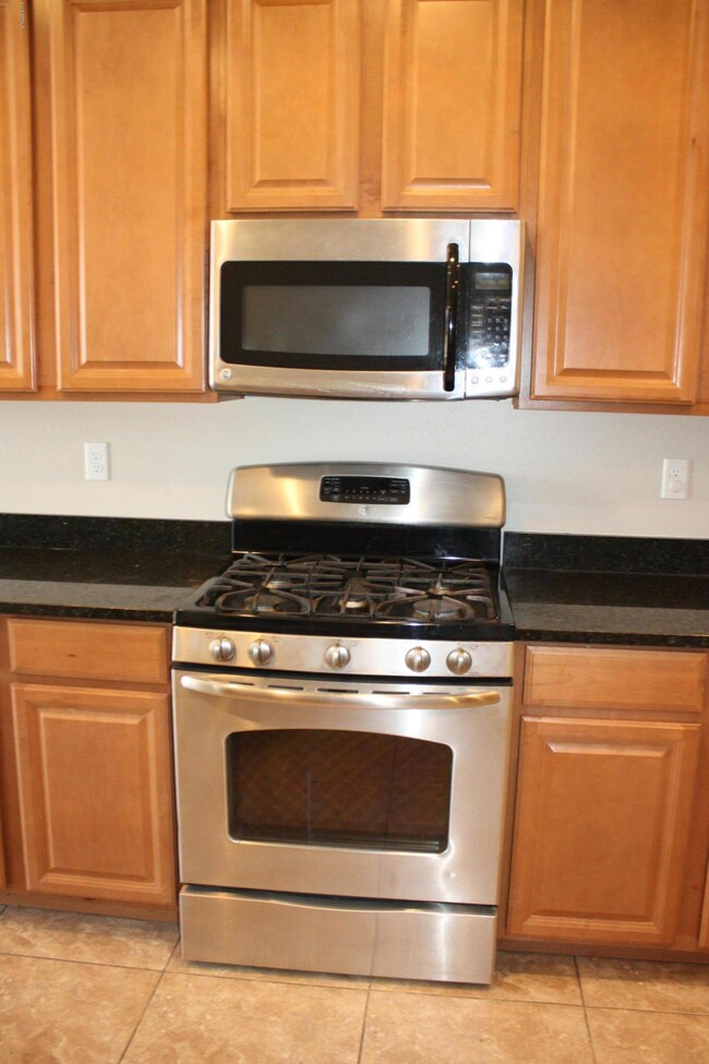 Periwinkle gas stove and built in microw
