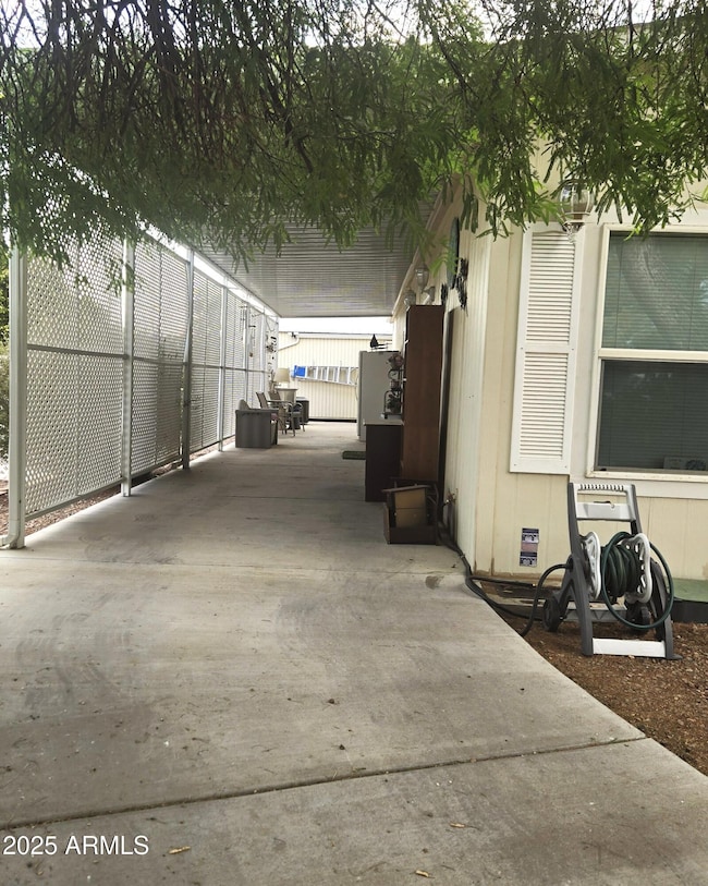 228 S 72nd Cir, Mesa, AZ 85208 - photo 3