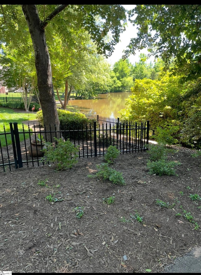 822 Asheton Commons Ln, Simpsonville, SC 29681 - photo 4