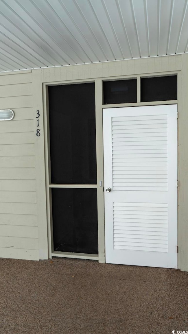 View of property entrance