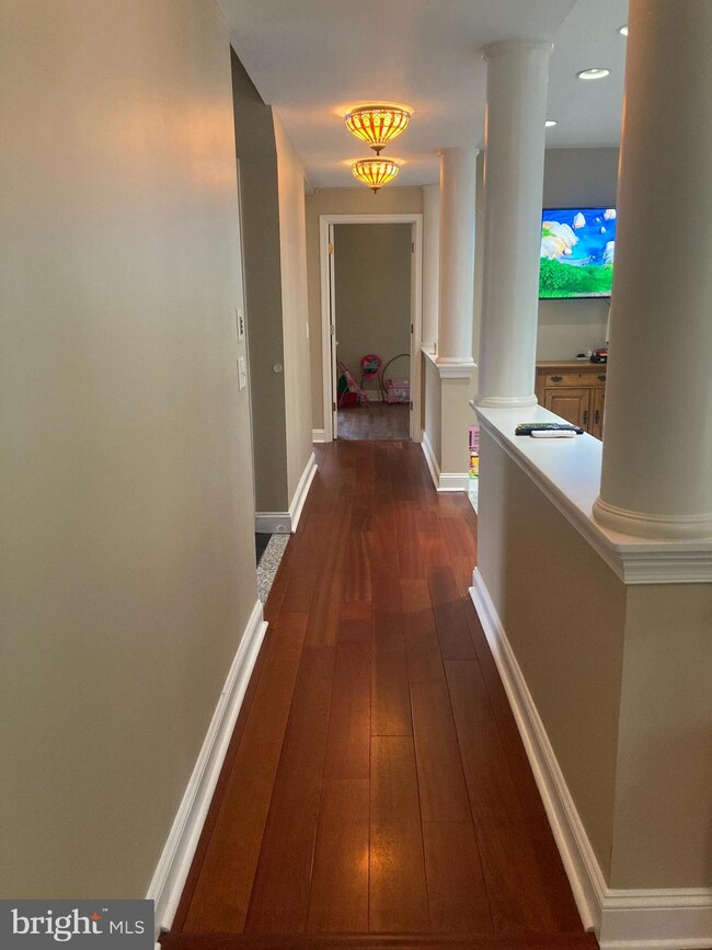 1086 Pemberton Ln, Lothian, MD 20711 - photo 7