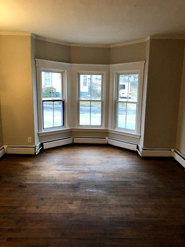 85-87 Summer St, Claremont, NH 03743 - photo 6