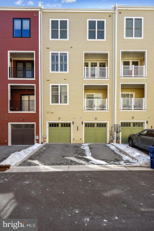 1222 Main Line Blvd unit 102, Alexandria, VA 22301 - photo 7