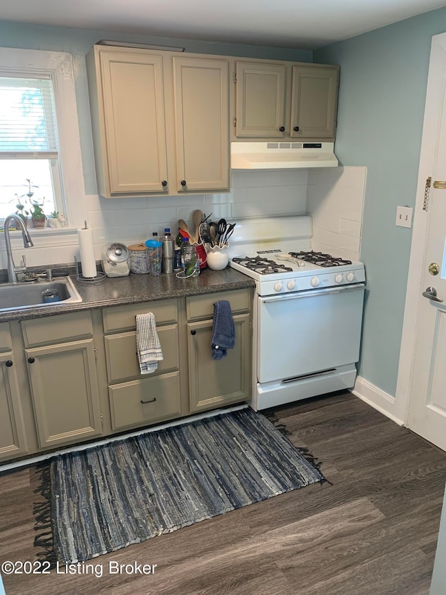 501 Wallace Ave unit 2, Louisville, KY 40207 - photo 3