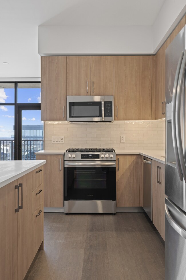 Pullman at Gulch Union unit A10 (B), Nashville, TN 37203 - photo 3