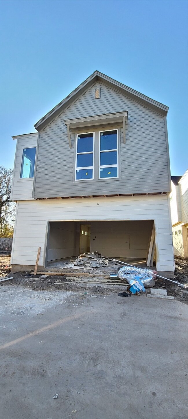 4613 Lavatera St, Houston, TX 77018 - photo 4