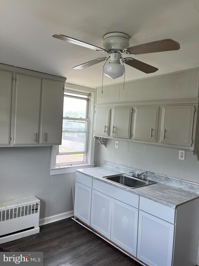 1026 Broadway unit B, Westville, NJ 08093 - photo 6