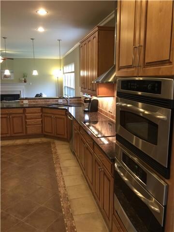 26 x 12 Custom eat-in kitchen