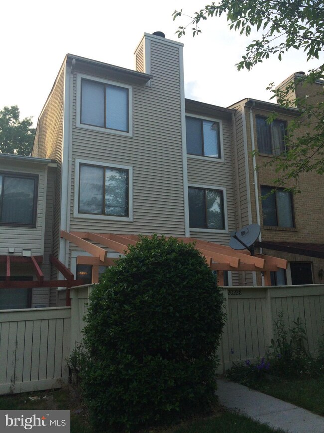 20228 Lea Pond Place, Montgomery Village, MD 20886 - photo 2