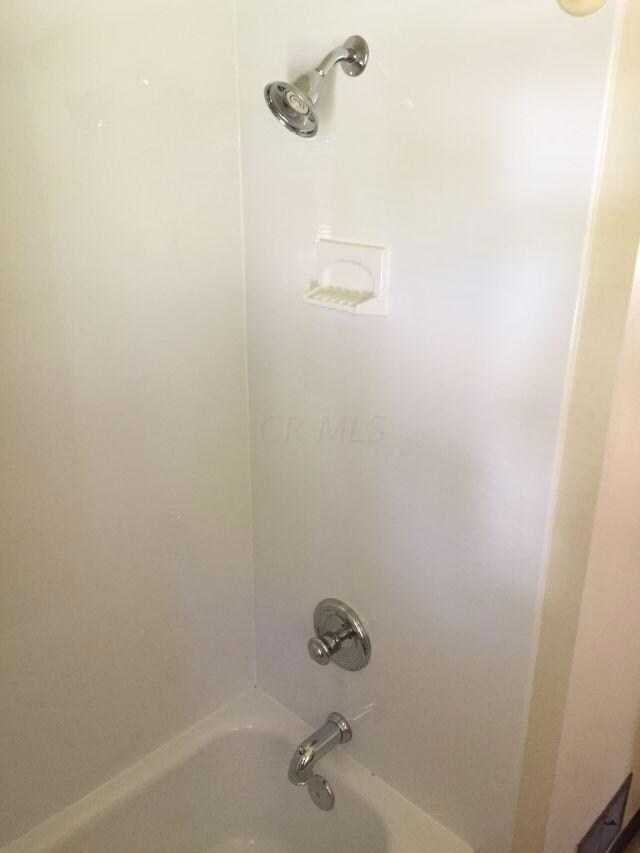 2211 Colfax Ave, Columbus, OH 43224 - photo 7