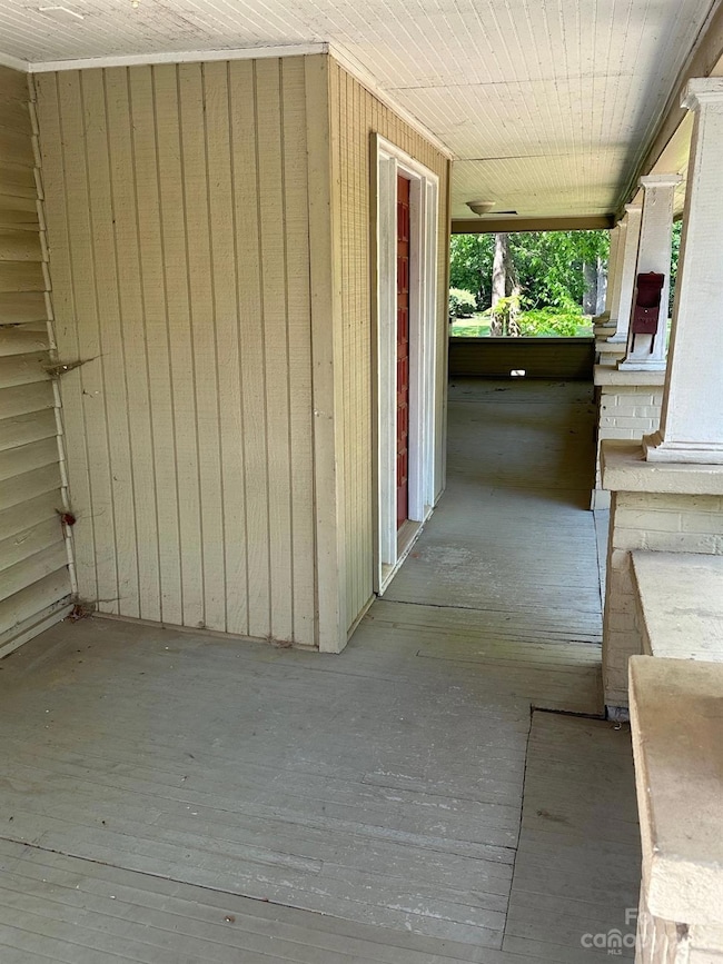 601 Davie Ave unit A, Statesville, NC 28677 - photo 3