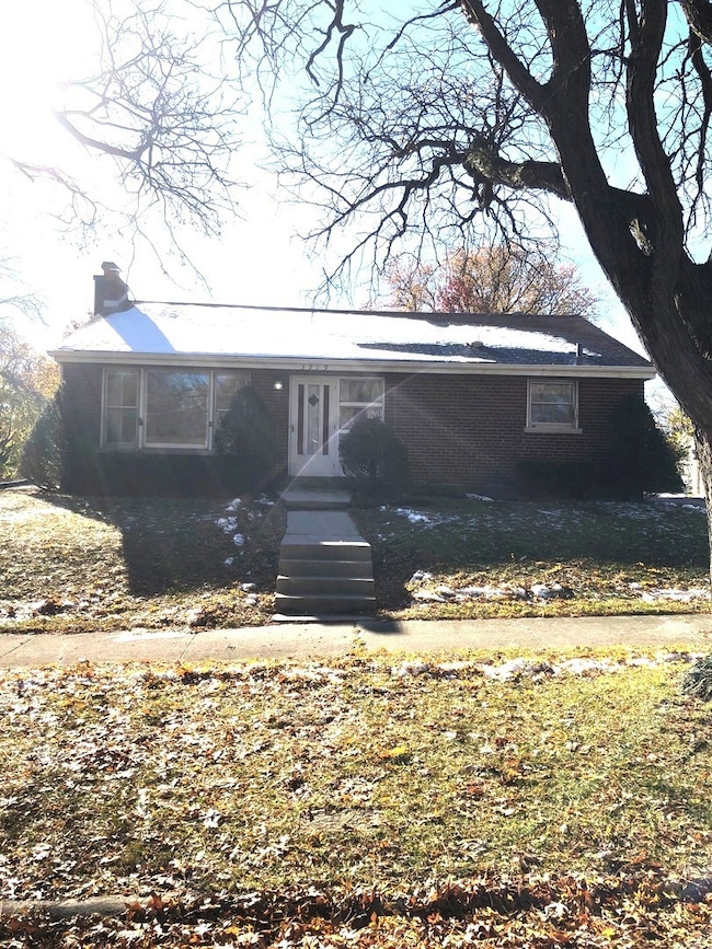 3919 214th St, Matteson, IL 60443 - photo 2