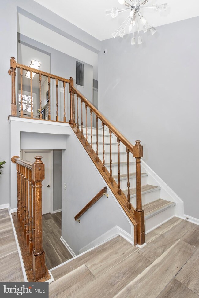 4 Red Bud Ct, Essex, MD 21221 - photo 4