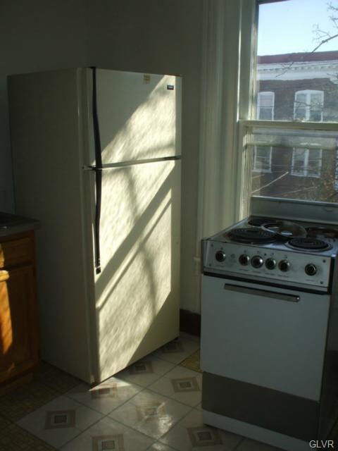 1424 W Turner St unit 3, Allentown, PA 18102 - photo 5