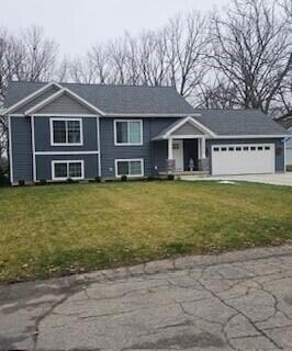2425 Miller