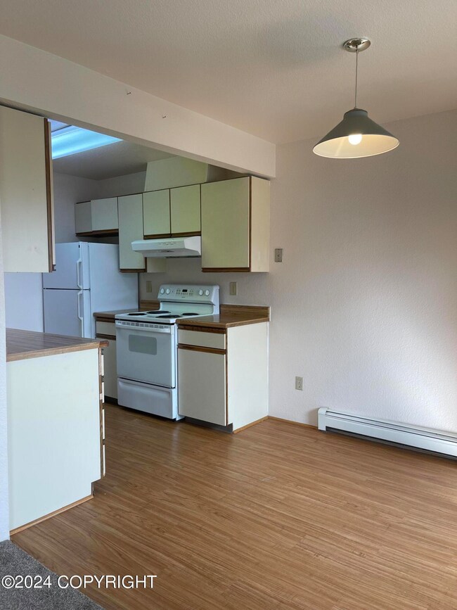 3560 W Dimond Blvd unit A11, Anchorage, AK 99502 - photo 3