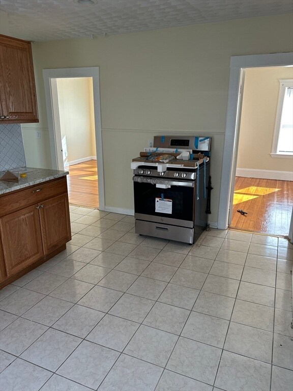 22 Haydn St unit 2, Roslindale, MA 02131 - photo 5