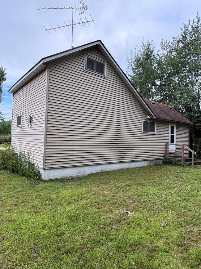 117 Dwight St, Rhinelander, WI 54501 - photo 3